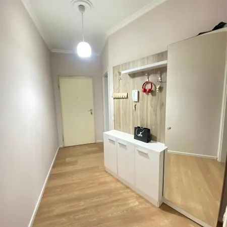 Apartment La Casa Tirana